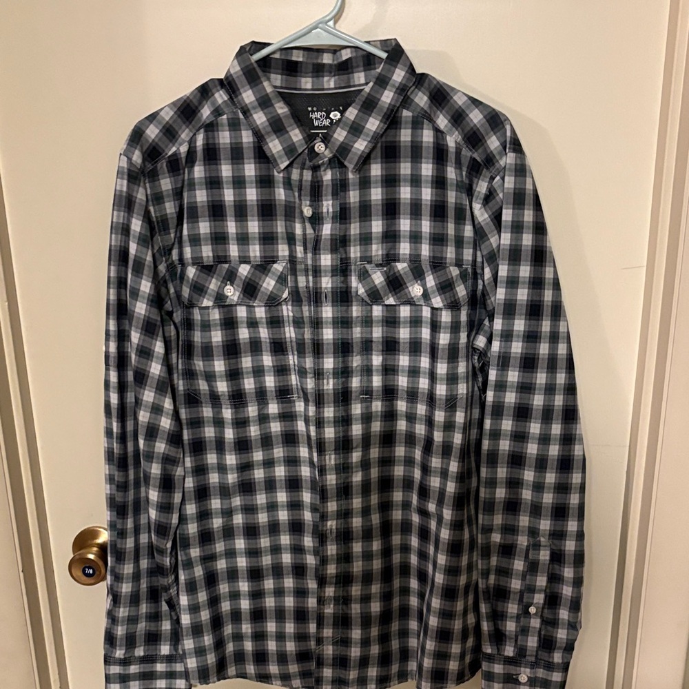 Mountain Hardwear Black and White Plaid Casual Shirt